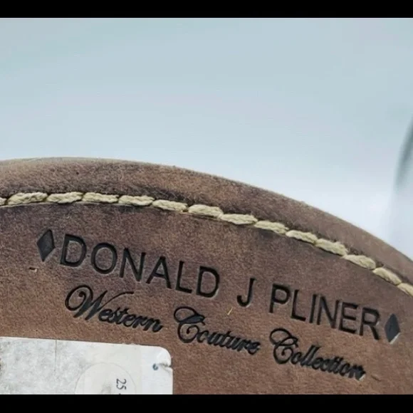 DONALD J PLINER WESTERN COUTURE COLLECTION BOOTS - Picture 16 of 16